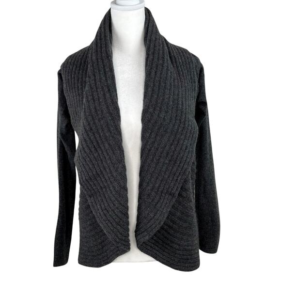 C By Bloomingdale's Cashmere Chalkboard Heather Grey Arm Shrug Sweater NWT Large - Picture 1 of 10